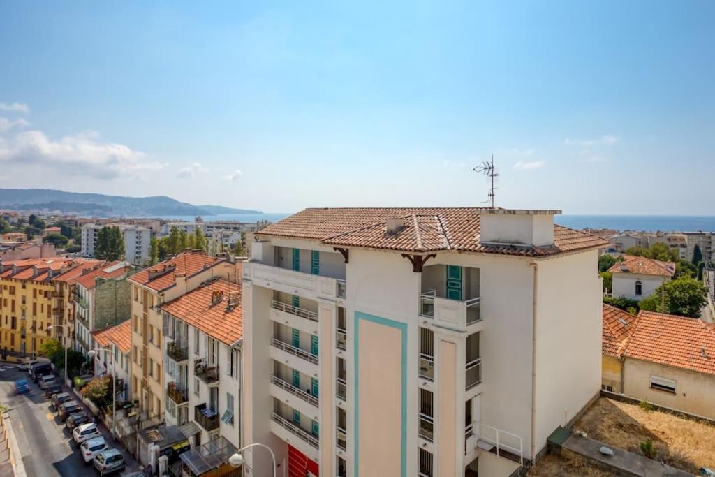 #15 2p Magnan Sea View 5 Min Beach Terrace & Parking *